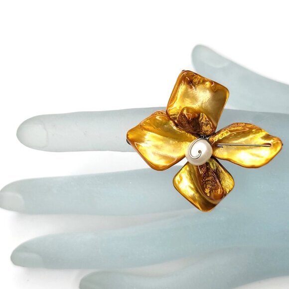 Golden Yellow Sea Shell Freshwater Pearl Bead Asymmetric Flower Adjustable - Picture 1 of 13